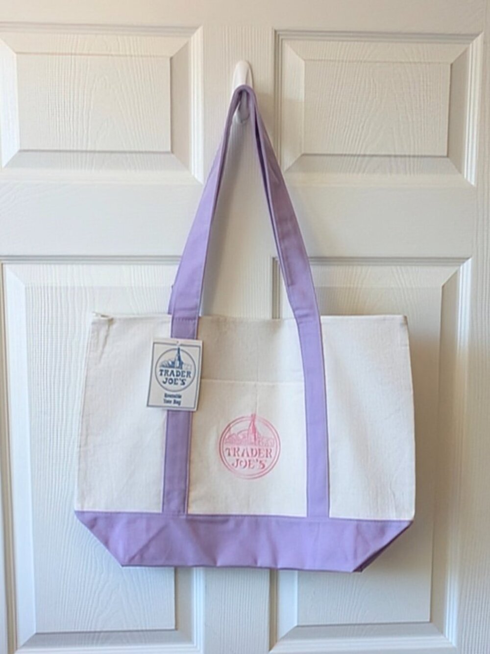 NWT LIMITED RELEASE Large Trader Joe’s Lavender-Trim Reusable Canvas Tote  🛍️
